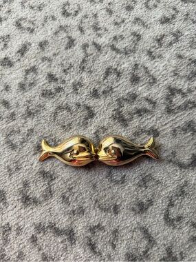 Dotty Smith Whale belt buckle
